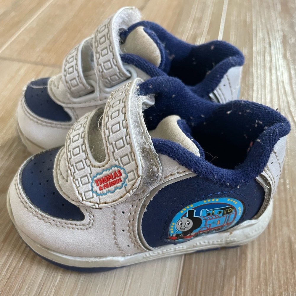 Vintage Thomas the train shoes